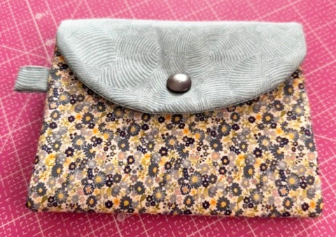 Pflastertasche Vorderseite.